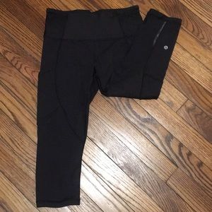 Lululemon Black Running Crop Size 6